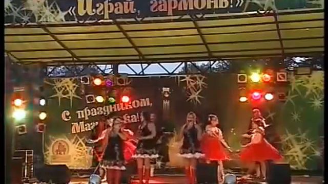 ИГРАЙ ГАРМОНЬ ДУШЕВНАЯ! СЛАВЯНСКИЕ МАТРЁШКИ ЗАЖИГАЮТ! смотреть онлайн