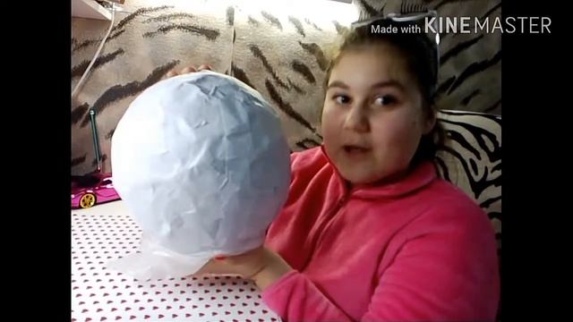 DIY! ОГРОМНЫЙ КИНДЕР СЮРПРИЗ СВОИМИ РУКАМИ из ПАПЬЕ-МАШЕ ! КРУТОЕ ВИДЕО! смотреть онлайн