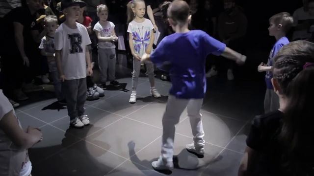 Семёнов Георгий vs Дубовская Алина vs Кудряшов Илья | HOUSE DANCE KIDS | "SHOW YOUR DANCE 6" смотреть онлайн
