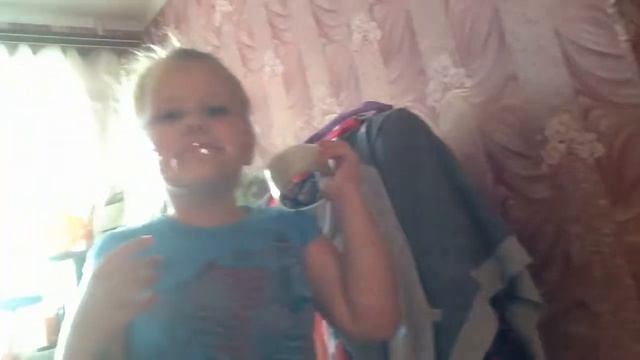 Клеем рот Кати смотреть онлайн