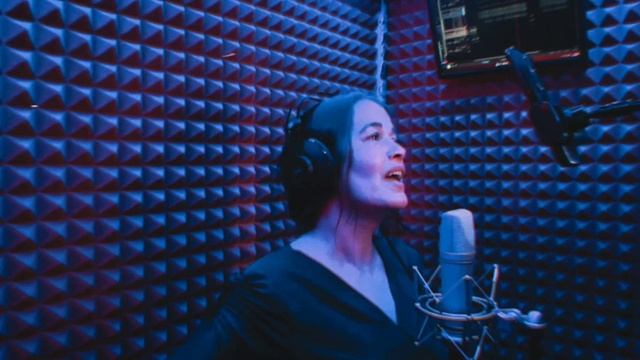 цыганка Zolla поёт популярную песню Selen Selen????