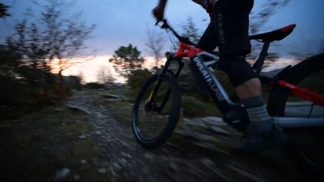 Ducati e-MTB | TK-01RR powered by Thok смотреть онлайн