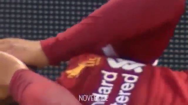 Alex Oxlade-Chamberlain injury! Very hurt! against As Roma |Must Watch| смотреть онлайн