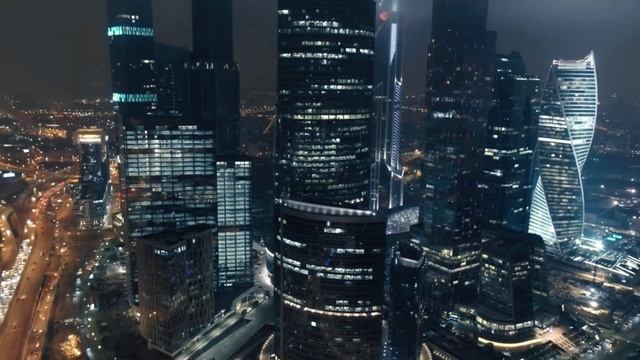 «Голосовые сообщения» - скоро на всех площадках‼️/Ночная Москва#moscow #moscowcity #трек