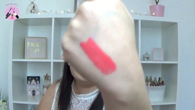 Rouge à lèvres Velvet matte Lipstick → Golden Rose/Cookie's Makeup смотреть онлайн