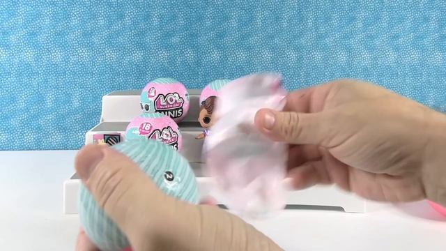 LOL Surprise Minis Series 1 Tiny Animal Pet Friends Blind Bag Opening | PSToyReviews смотреть онлайн