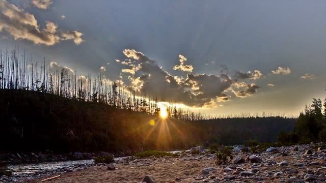 TimeLaps Туюн. Облака, Луна, Звезды смотреть онлайн