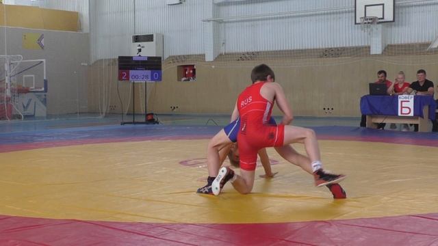 Богатырёв Осман (КЧР) - Маликов Александр (Гулькевичи) смотреть онлайн