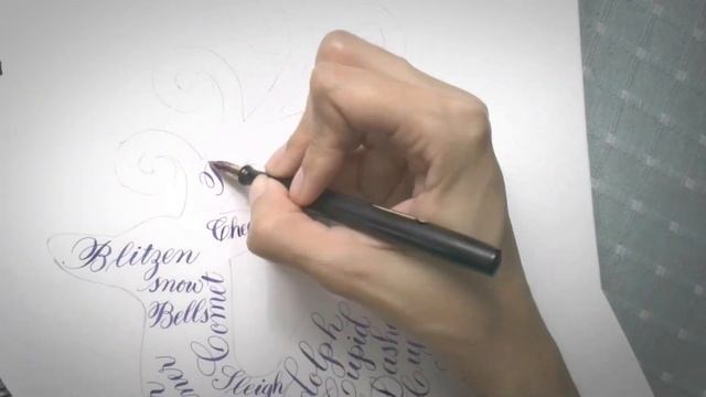 How to draw Rudolph reindeer shape with a fountain pen #santa #calligraphy #flourish #christmas смотреть онлайн