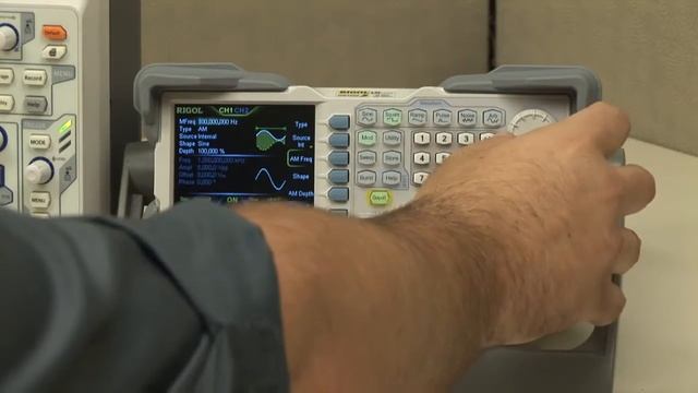Rigol DG1022Z - Polytech-Oscilloscopes смотреть онлайн