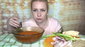 МУКБАНГ БОРЩ С САЛОМ ЛУКОМ ///MUKBANG BORSCHT///БОРЩ СО СМЕТАНОЙ///먹방