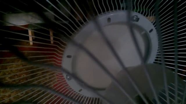 Звук лопастей вентилятора UP! SF 1615B, шум, ими издаваемый. смотреть онлайн
