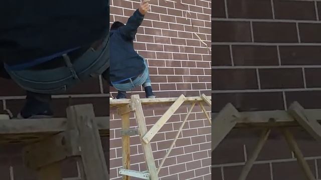 Как сделается кирпичный фасад