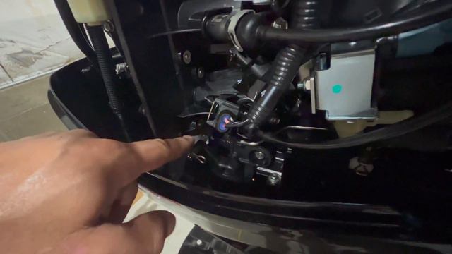 Installing NEW Mercury Four Stroke 40 hp Command Thrust Outboard - Part 2 of 2 смотреть онлайн