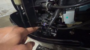 Installing NEW Mercury Four Stroke 40 hp Command Thrust Outboard - Part 2 of 2