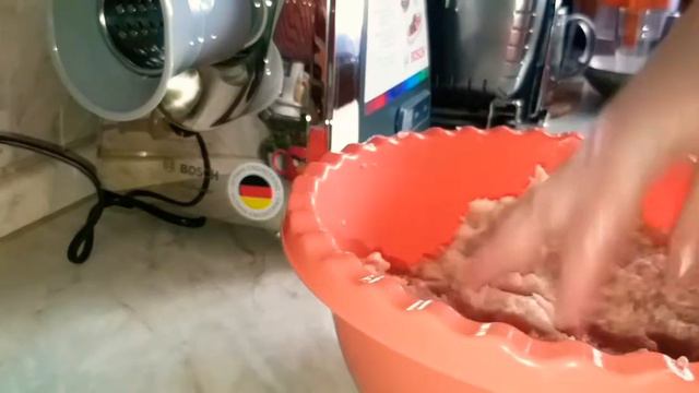 Правильный рецепт котлет! Сочные и нежные.Рецепт от моей Мамочки. смотреть онлайн