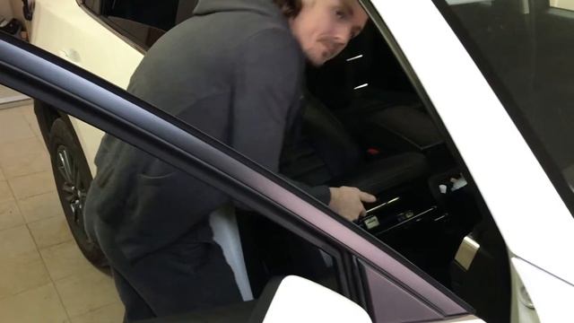 Установка авточехлов на Мазду СХ5 смотреть онлайн