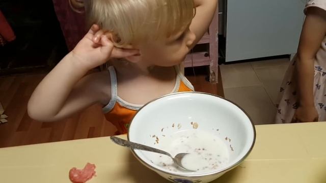 Вкусная, но я ещё не пробывал. Наши гости и многое другое#многодетнаясемья смотреть онлайн