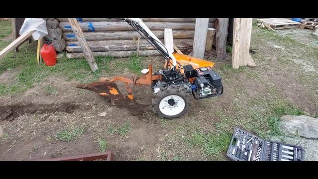 Мотоблок Кутаиси супер 610 с плугом смотреть онлайн