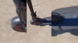 Что делать если скрипит Электросамокат. Устранения скрипения руля.