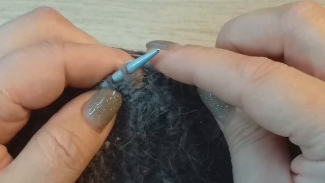 Шапка спицами "Калиостро". Подробный МК. смотреть онлайн