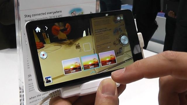 Samsung Galaxy Camera - demo at IFA 2012 [HD] смотреть онлайн