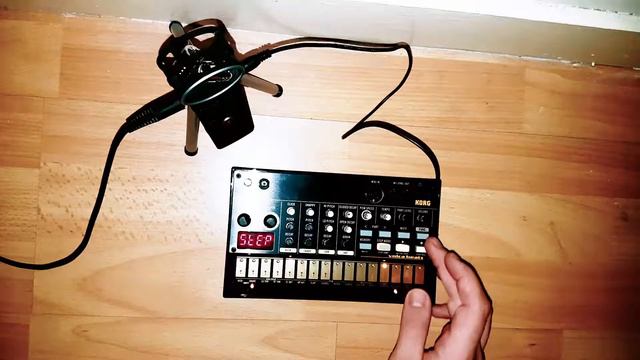 Korg Volca Beats - Drum Sequencing смотреть онлайн