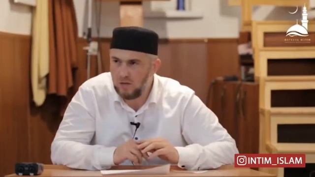 Обозвал девушку гулящей! смотреть онлайн