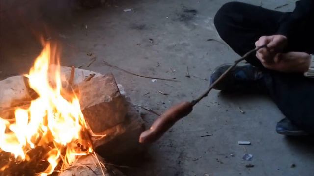 Немного о чемто страном :3333
Лол Жарим сосиски бесимся и маемся хр#нью смотреть онлайн