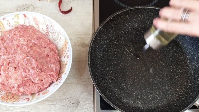 КОТЛЕТЫ ПРОСТО ЦАРСКИЕ на ОБЕД ИЛИ УЖИН - Мясные Котлеты из Фарша//КОТЛЕТЫ из куриных желудков//