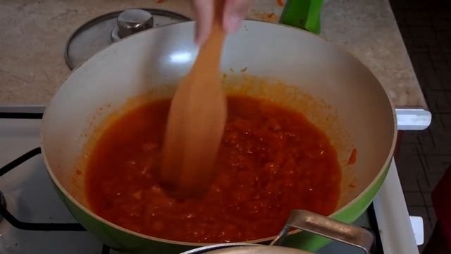 Тефтели с рисом в соусе/ Простой рецепт смотреть онлайн