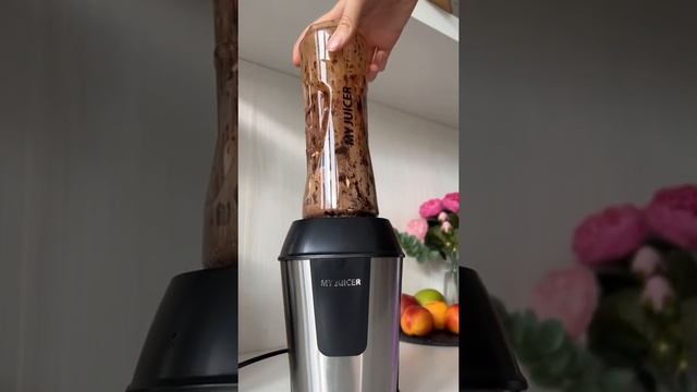 Рецепт шоколадной пасты из нута! Не просто вкусно, но и полезно ? Полный рецепт в комментариях ⤵️ смотреть онлайн