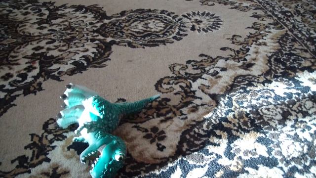 Samsung HMX-T10BP Тест 2.MP4 смотреть онлайн