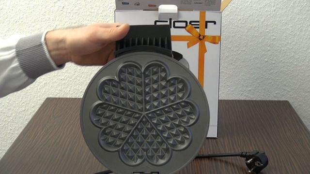 Waffeleisen test CLOER / Waffle iron test CLOER смотреть онлайн