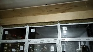 Потолок на балконе со всеми закладными под карниз