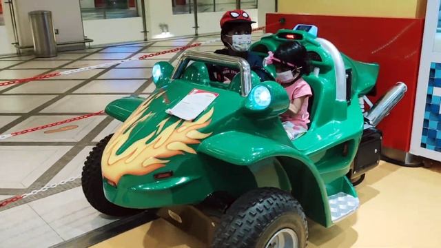 Fun city/ Fun Ville in Ruwais Mall/Fun city/kids Games Area/Play Station. смотреть онлайн