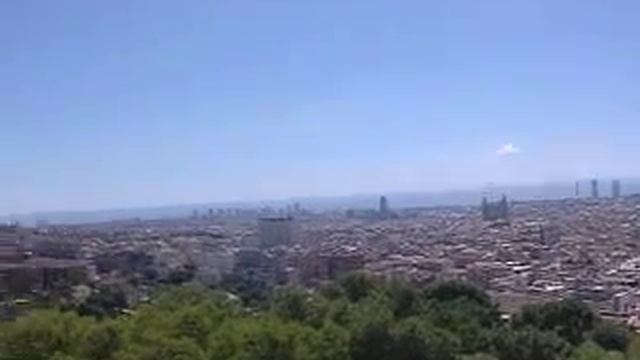 BARCELONA DESDE EL PARQUE GUELL смотреть онлайн