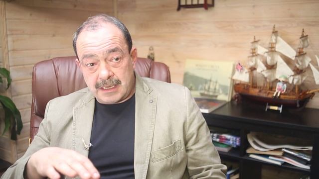 Михаил Кожухов об экономике и национальной идее #ЯтакДУМАЮ Сеня Кайнов Seny Kaynov #SENYKAY смотреть онлайн