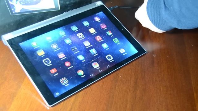 Lenovo Yoga Tablet 2 Android Recensione