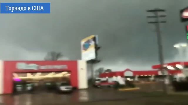 Мощный торнадо в США, штат Арканзас смотреть онлайн