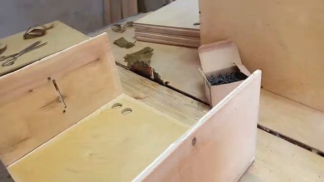 РОЕВНИ ДЛЯ ЛОВЛИ ПЧЕЛ, ловушки с размерами