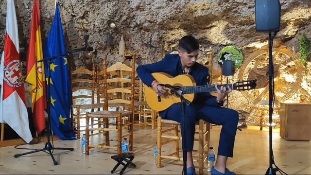 ASÍ TOCA?David del Funde?15 años, de Almeria, del cual me siento también muy orgulloso!!! Oleeee смотреть онлайн