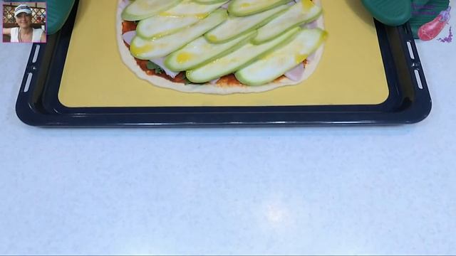 Пицца и кабачки это фантастика! Нежнейшая Пицца с кабачками и ветчиной. смотреть онлайн