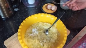 Оладьи из кабачков на сковороде. Готовим просто и быстро.