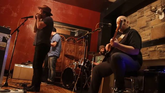 Tony Holiday Blues Band смотреть онлайн