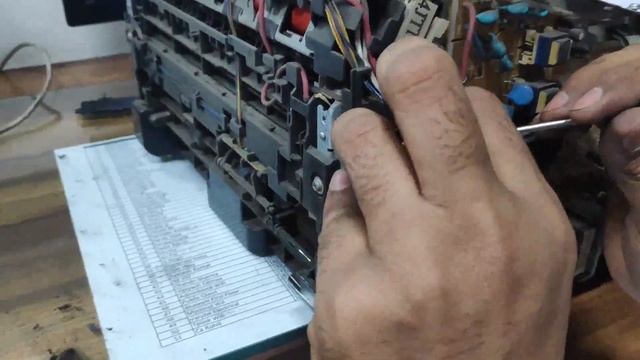 HP P1005 Laser printer printout problem Fix!! paper jam issue!! смотреть онлайн