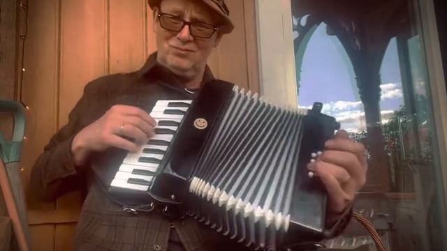 accordion blues vamp смотреть онлайн