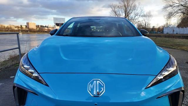 MG4 Electric - Jaký je levný elektromobil z Číny? TEST CZ/SK смотреть онлайн