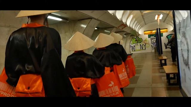 METROPOLE ZLIČÍN - VÝPRODEJE смотреть онлайн