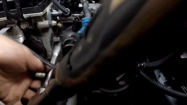 ЗАМЕНА ТЕРМОСТАТА ШЕВРОЛЕ КРУЗ 1,8 смотреть онлайн